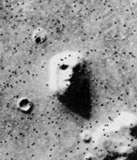 La 'faccia' marziana fotografata dal Viking 1 nel 1976 e sita nella valle di Cydonia, su Marte